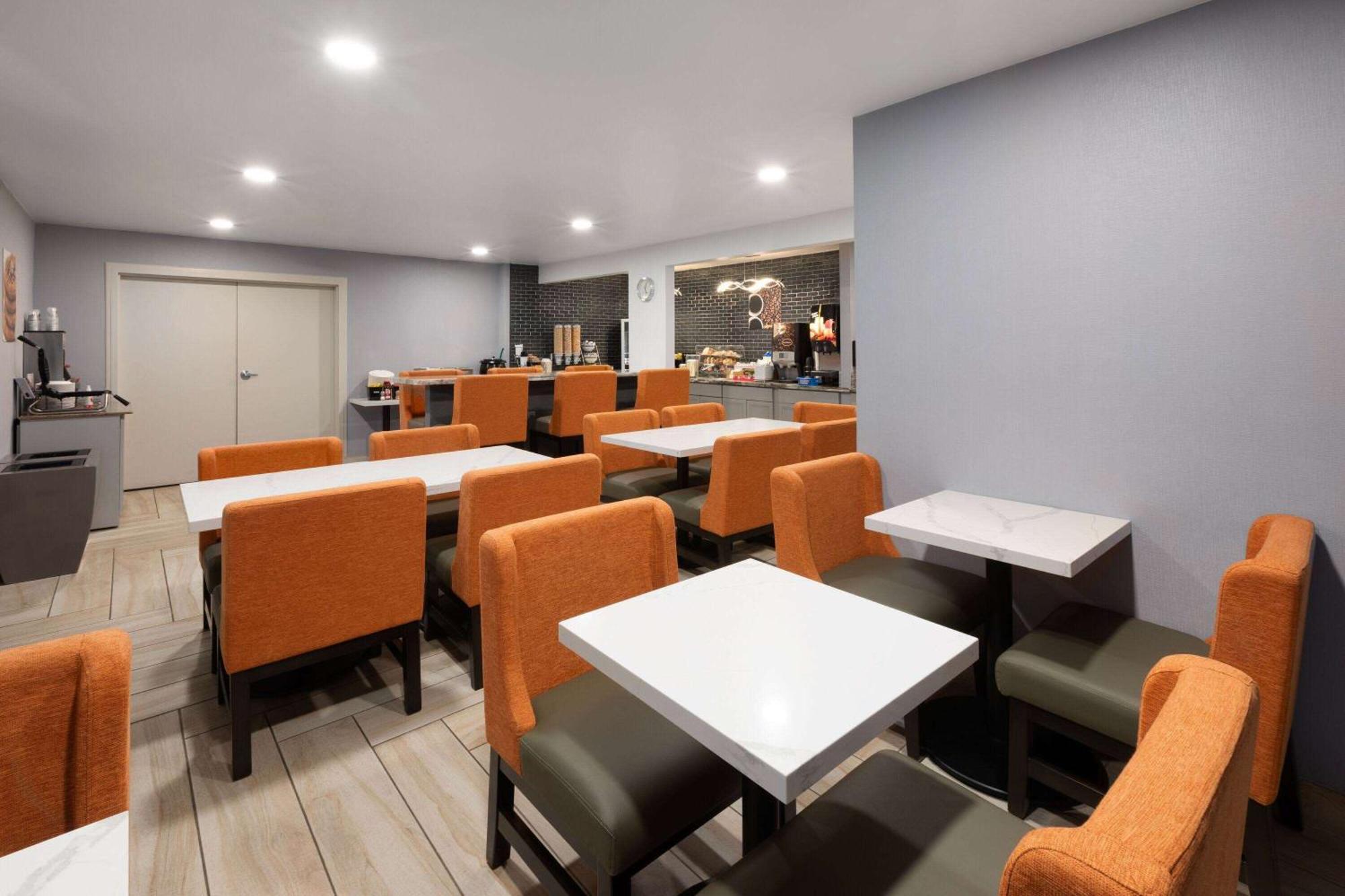 La Quinta Inn By Wyndham Sheboygan Kültér fotó