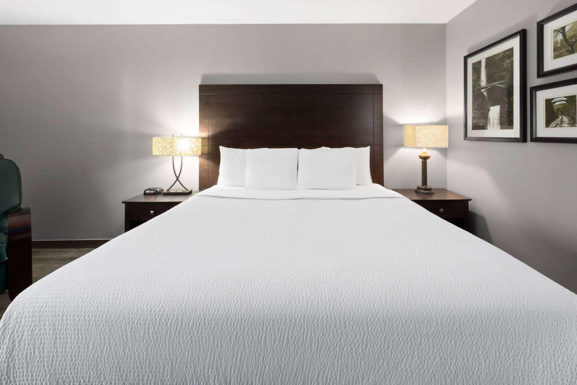 La Quinta Inn By Wyndham Sheboygan Kültér fotó